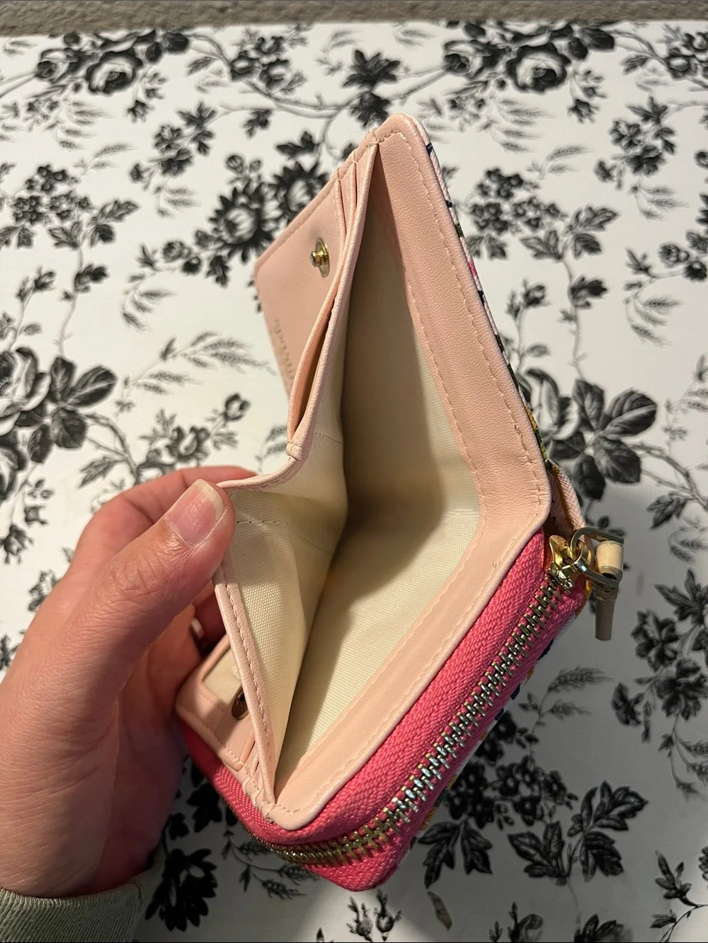 Spartina 449 Pink Floral Zip Wallet with Green and Gold Leaf Accents - Picture 3 of 7
